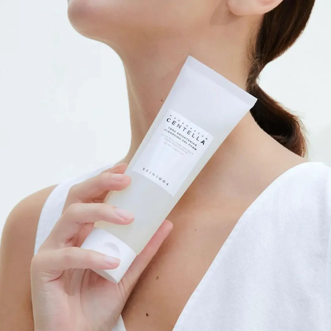 Skin1004 Tone Brightening Cleansing Gel Foam - 125ml - New Moon Beauty